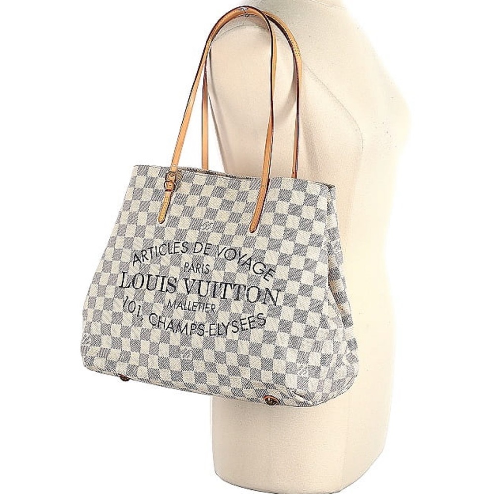 LOUIS VUITTON authentic 
Damier Azur Cabas Adventure Tote Bag